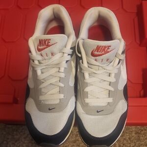 Nike Men's Gray, White, and Red Sneakers